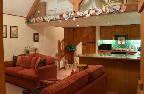 Geddington House | Swallows' Barn