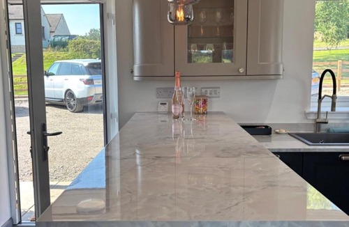 Bathgate House | Swallows Lodge