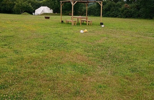 Scrignac RV Rental | Swallows rest campsite and bell tent Pet friendly family run come and relax