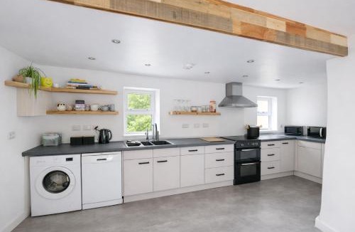 Widegates House | Swallows Rest Cottage - 3 Bedrooms - Nr Looe