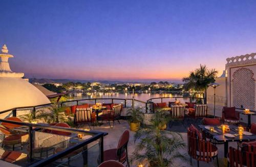 Lake Swaroop Sagar Hotel | Swaroop Vilas - Lake Facing Boutique Hotel