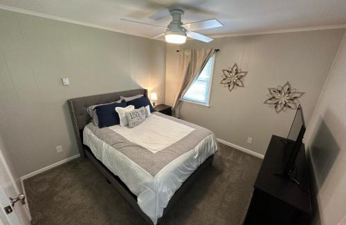 Marion Apartment | Swayzee St Suite