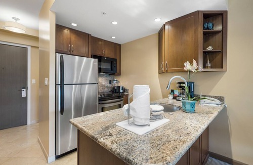 Kaanapali Condo | Sweeping Ocean Views | Aston Whaler at Kaanapali 0514 – Pool, Hot Tub & Spa