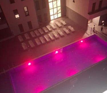 Bar Apartment | Sweet Escape