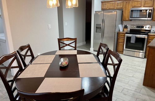 Fayetteville House | Sweet Home 2 BR