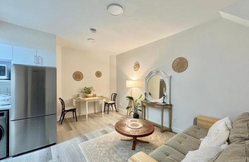 Steveston House | sweet home