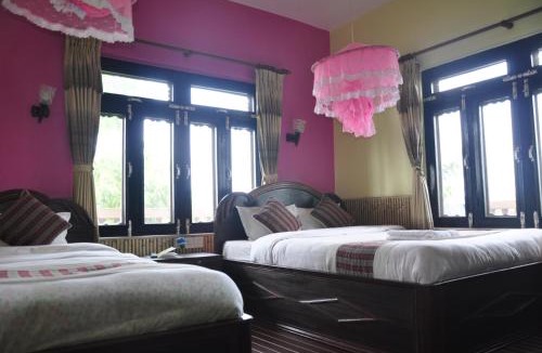 Sauraha Hotel | Sweet Home