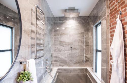 Lancaster Apartment | Sweet Lancaster Suite