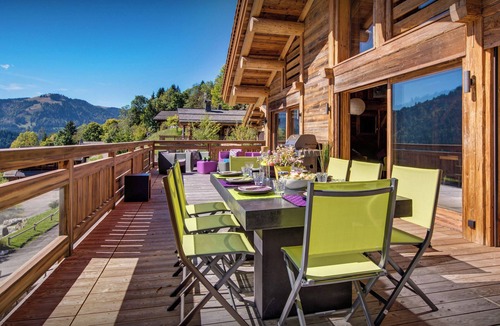 La Clusaz Ski Chalet | Sweet Nest Lodge - luxury base for 9 La Clusaz, spa & cinema