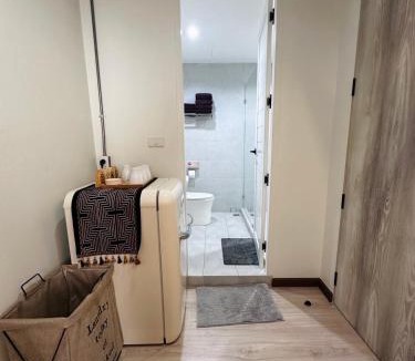 Ratchadaphisek Hostel | Sweet stay