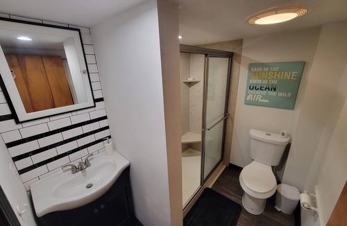 Georgetown Apartment | Sweet Studio 20 min to Atlantic Ocean & 45 min to Boston!