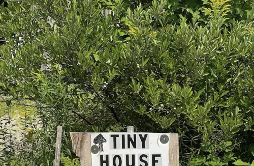 Franklin Cabin | Sweet Tiny Home on an Organic Farm