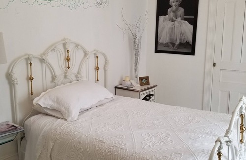 Clearview Township House | Sweetfields Farm Is The Place You Want To Be!