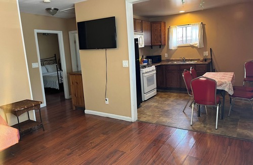 Del Aire House | SweetHome-Close to SoFi, Beaches , LA Airport &Freeway 405&105