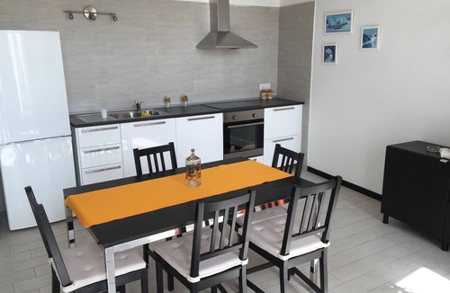Quartieri Spagnoli House | SweetHomeToledo Historical Center