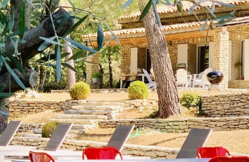 Menerbes Villa | Sweetness Villa With Pool in Provence Next to Bastide de Marie