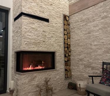 Gurahont Ski Chalet | SweetNest