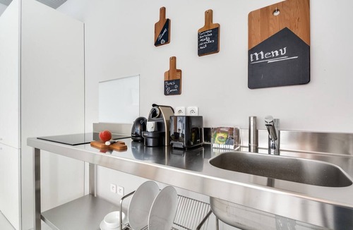 Quartier du Petit-Montrouge Apartment | Sweett | Brune VII - Three Bedroom Apartment, Sleeps 8