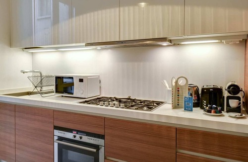 Borgogna Apartment | Sweett | Cerva - Three Bedroom Apartment, Sleeps 8