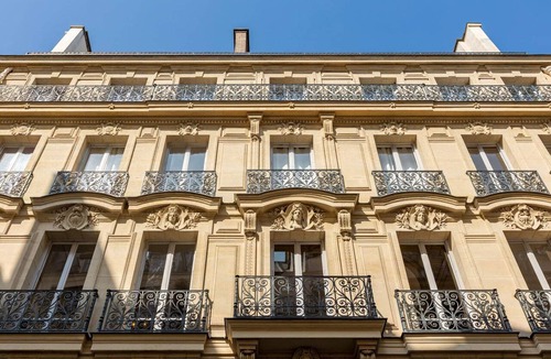 Quartier de la Place-Vendome Apartment | Sweett | Madeleine IV