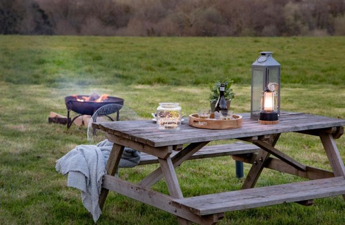 Saxmundham House | Sweffling at Lantern and Larks