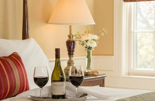Middlebury Hotel | Swift House Inn