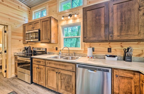 Broken Bow Cottage | Swim, Hike & Unwind: Dual-cabin Gem in Broken Bow!