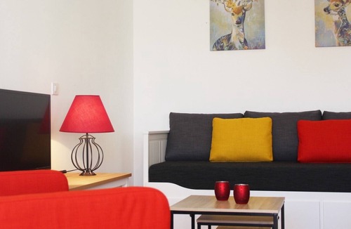 Chatillon-sur-Cher House | ** Swimming pool - Sleeps 28 - PRM access - Zoo **