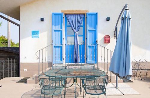 Lonato del Garda House | swimming pool and private garden, Casa in collina