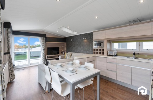 Prestonpans House | swimming pool, entertainment complex, and children's play areas.
