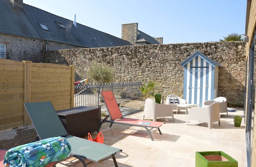 Plancoet Cottage | Swimming pool NOTHING BUT FOR YOU, covered, heated, 6 pers near St Malo BRETAGNE