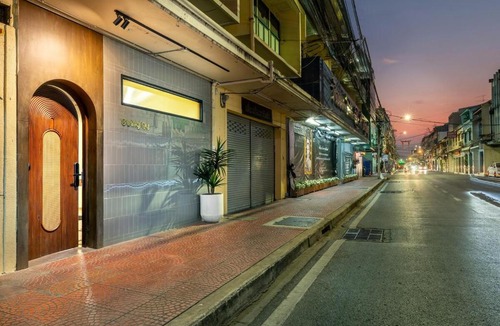 Samran Rat House | Swing By