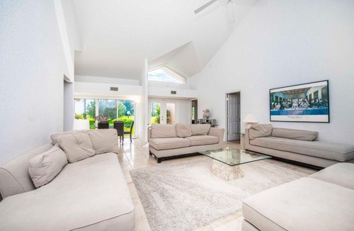 Groveland House | SWISS 29 - Golf Course