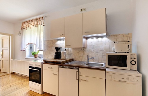 Friedland House | Switch Off from Everyday Life, Enjoy Peace and Nature