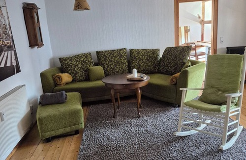 Vieselbach Apartment | Switch off & take a deep breath - your oasis of peace between Weimar and Erfurt