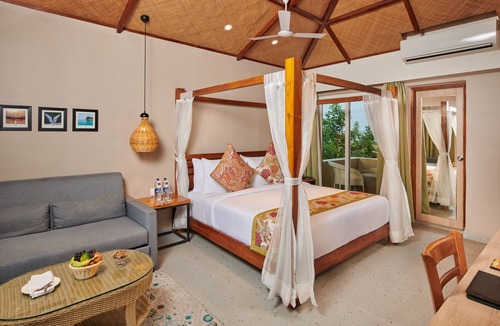 Pathara Hotel | Swosti Chilika Resort