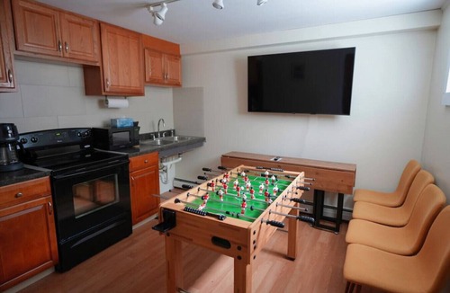 Stowe Area Apartment | Sylvan Rhapsody-Stowe Village classic-Pet friendly