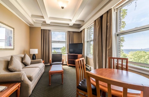 West End Hotel | Sylvia Hotel