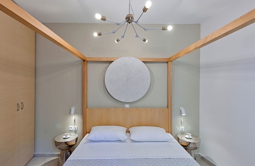 Megas Gialos Hotel | Syra Bay