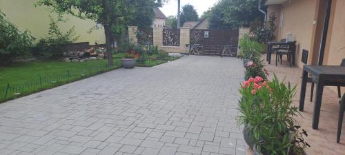 Balatonkiliti Apartment | Tünde lak