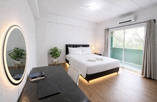 Pak Kret Hotel | T.U.B. Mansion