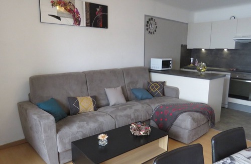 Les Angles Apartment | T2 apartment, superb view, completely renovated, spacious and very well equipped.