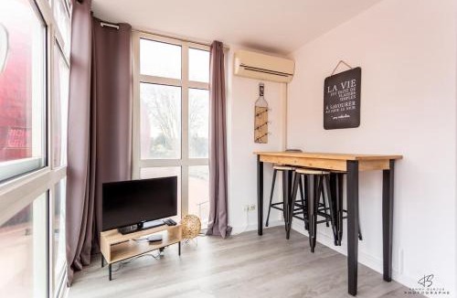 Clemenceau Apartment | T2 confortable & climatisé proche centre - 4 pers