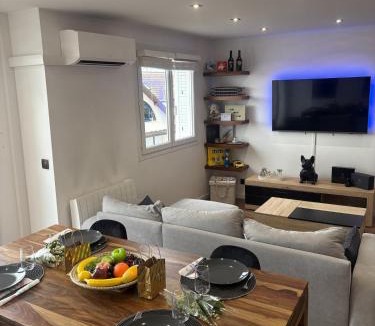 Divonne-les-Bains Apartment | T2 design climatisé au coeur de Divonne
