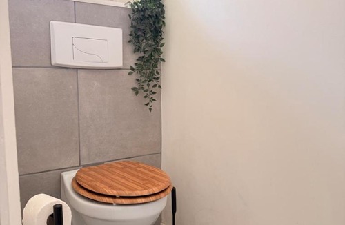 Cravanche Apartment | T2 proche Techn'hom