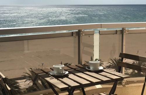 La Cote Radieuse Apartment | T2 standing 4 * crossing 44m2 on the beach (20m) 4 pers 1 bedroom, 7 Etg, free WIFI