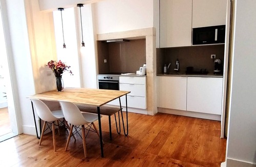 Lisbon Old Town Apartment | T2 w/balcony