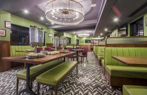 Vile Parle East Hotel | T24 Retro