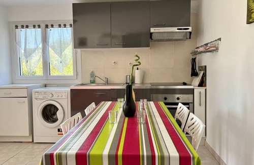 Ustaritz Apartment | T3 House in Ustaritz with Terrace and Parking