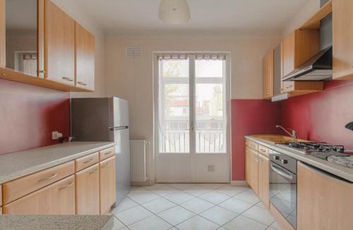 Parilly Apartment | T3 Parilly lumineux traversant métro D Périph Eurexpo 15min